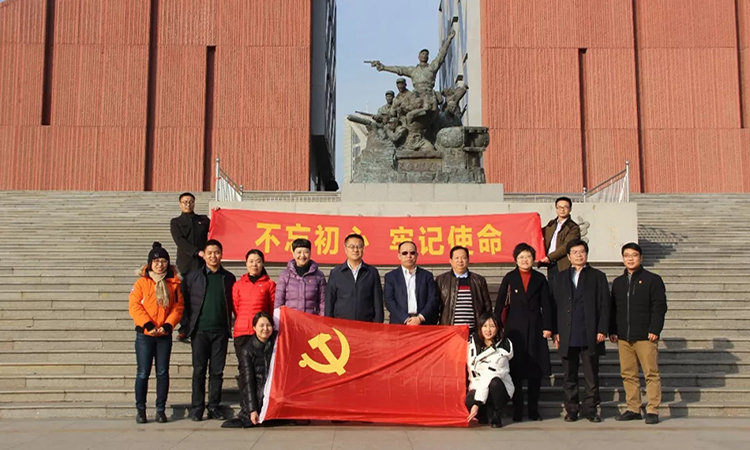 z6com��(�й���)���޹�˾����