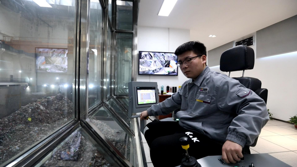 z6com��(�й���)���޹�˾����